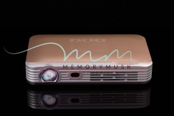 Máy chiếu Innovative DS8 (Built-in 3D) - Nhỏ Gọn, Di Động