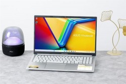 Laptop Asus Vivobook Go 15 E1504FA-BQ1150W (AMD Ryzen 5 7520U | 16GB | 512GB | AMD Radeon | 15.6 ich FHD | Win 11 | Bạc)