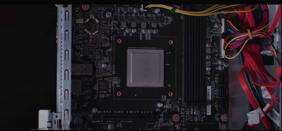 Huawei ra mắt PC sử dụng chip riêng linh kiện 100% của mình