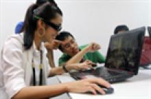 5 laptop 3D \'khủng\' đang bán ở VN