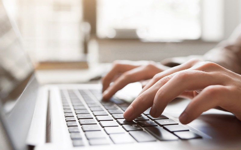 Khắc phục bàn phím laptop